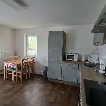 Komfortabele Ferienwohnung In Ruhiger Lage Sassnitz Exterior foto