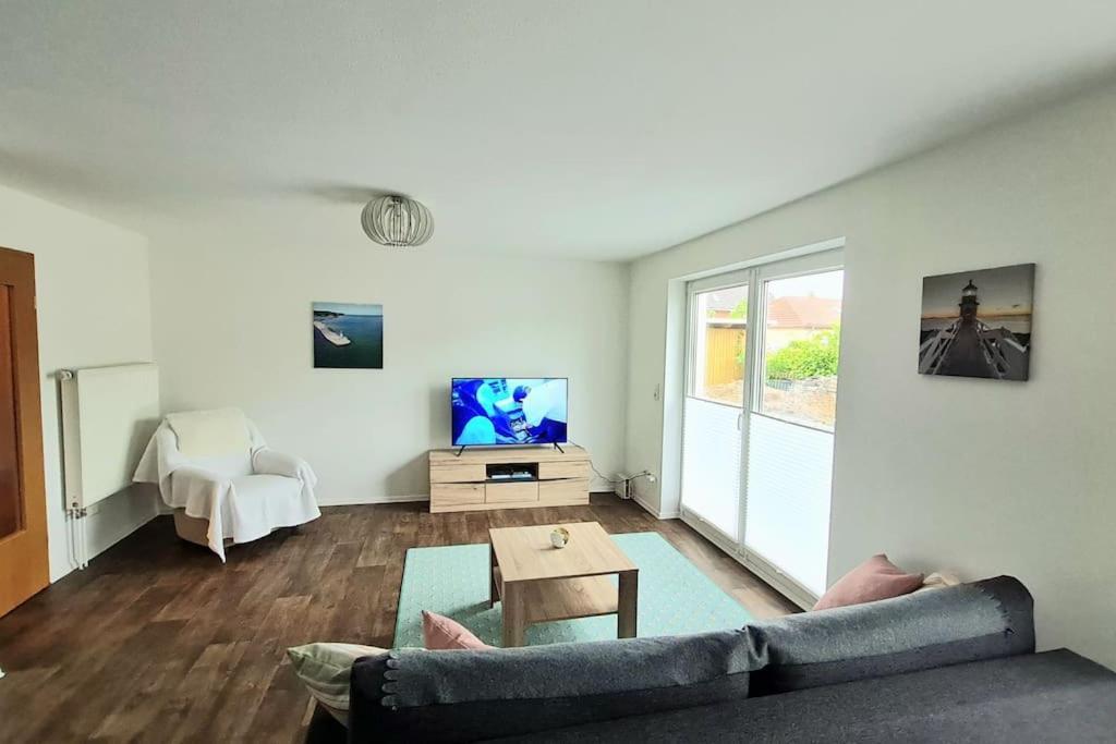 Komfortabele Ferienwohnung In Ruhiger Lage Sassnitz Exterior foto